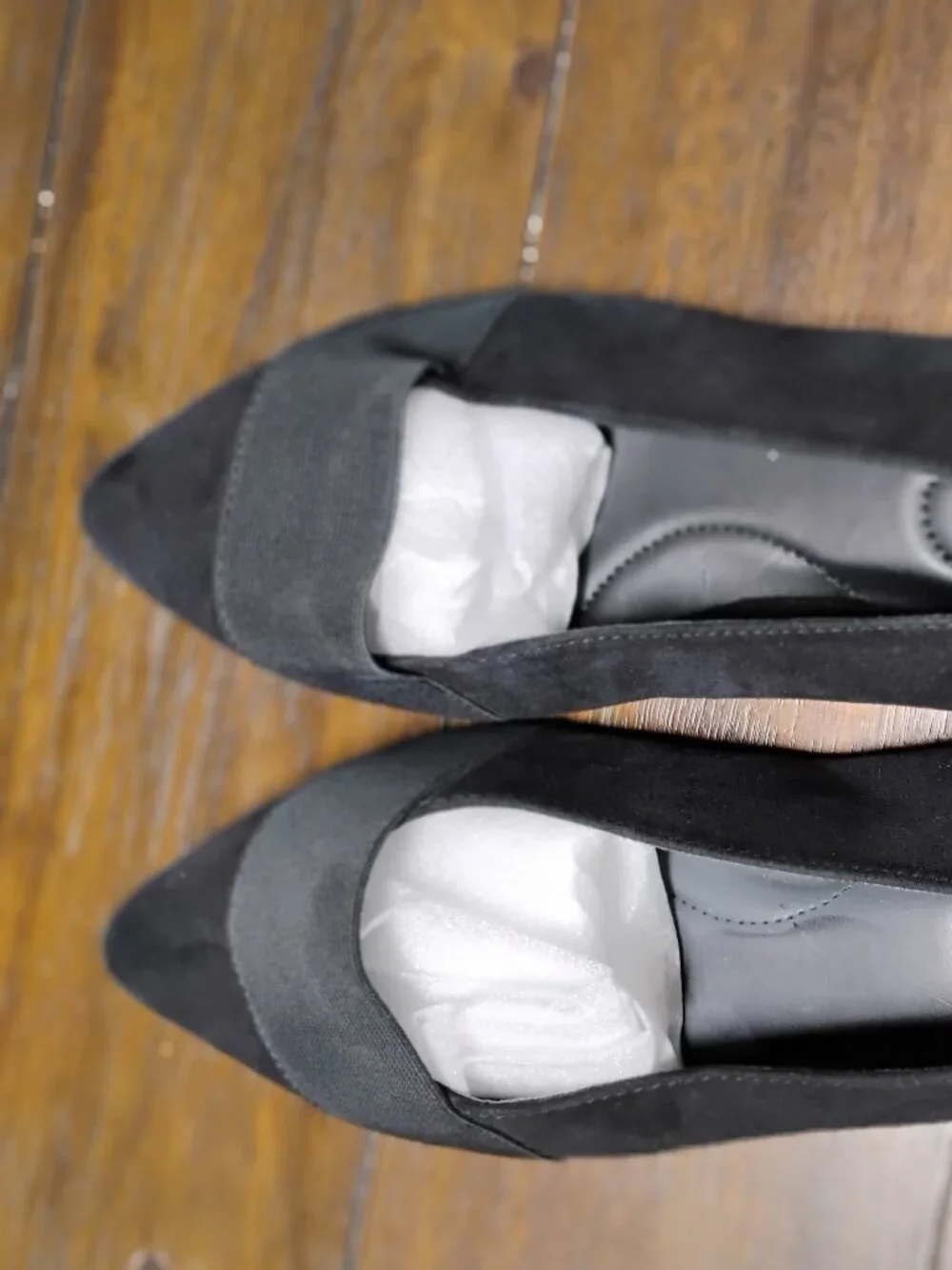 Lane Bryant Women's Black Flats Pointed Toe Shoe NWOT Size 10 Wide